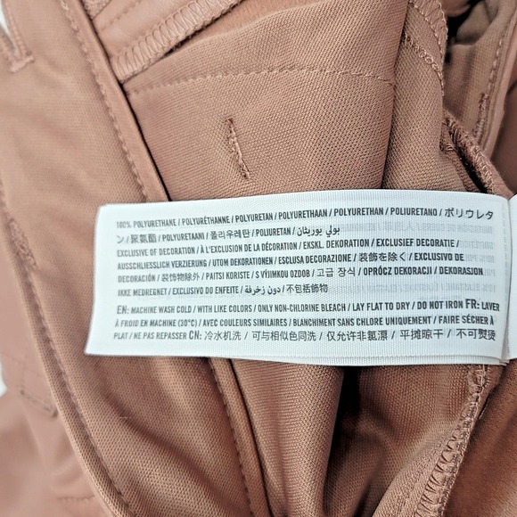 Abercrombie & Fitch The 90s Straight Ultra High Rise Vegan Leather Pants Sz 27/4 - Picture 10 of 10